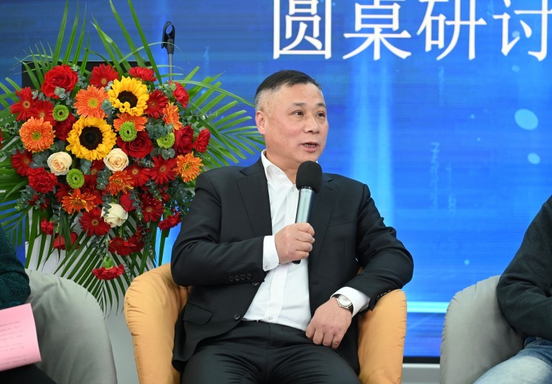 融安特