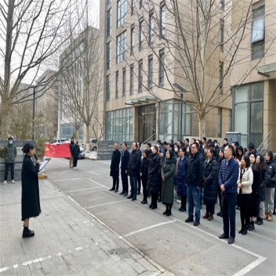 龍年開新局！融安特股份舉行升國旗儀式